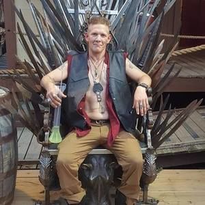 Meet your Posher, Joseph